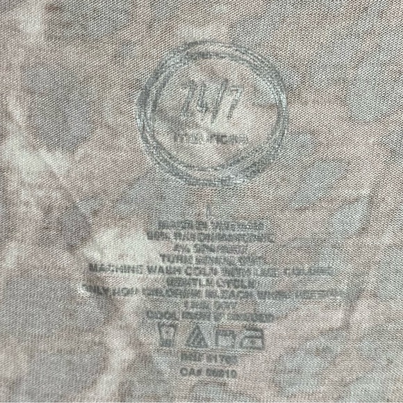 MAURICES TOP - LARGE - Picture 8 of 8